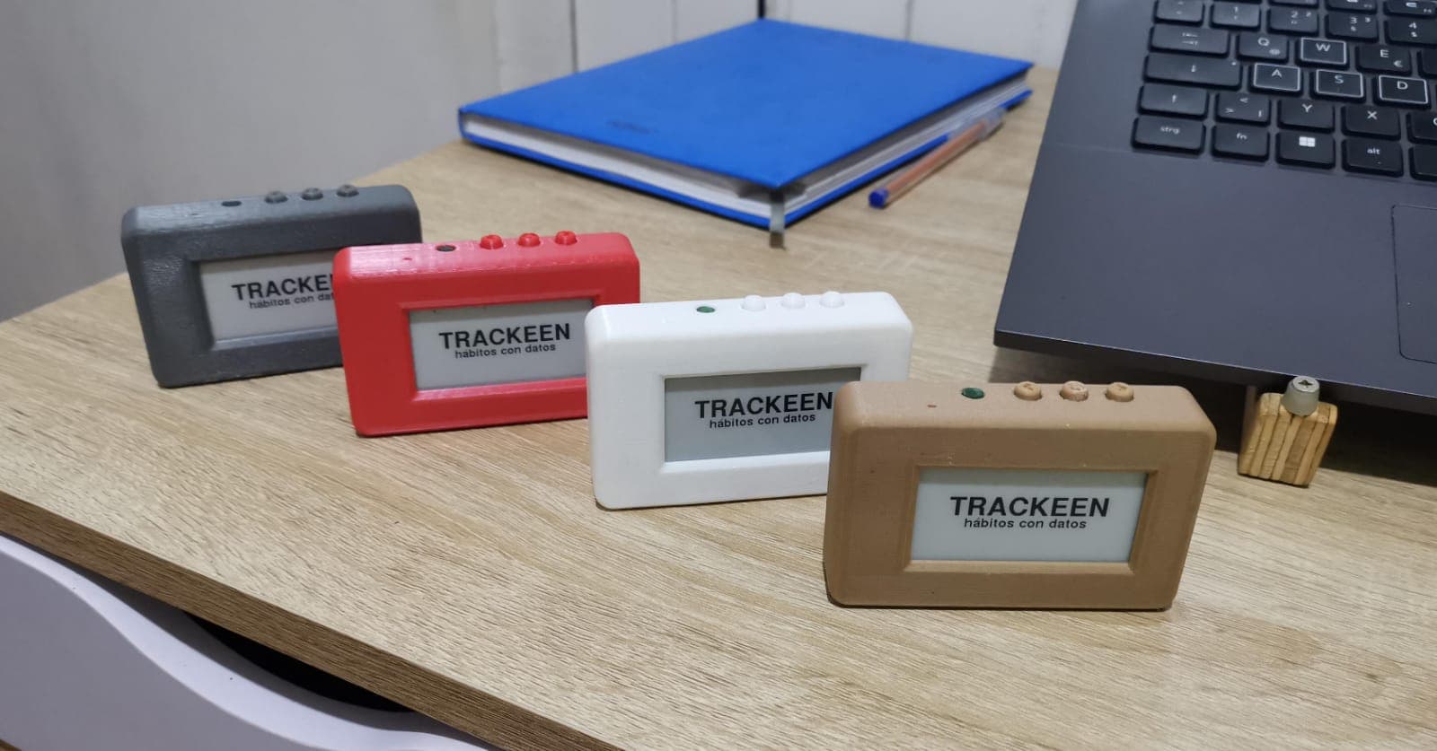 Trackeen